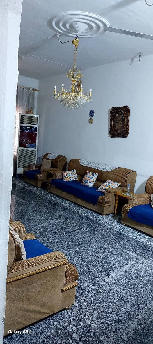السلام عليكم بيت للبيع طابو صرف  باب المشهد منطقة الابراهيميه المساحه ٣٤٥
تفاصيل اكثر تواصل +9647722565208
