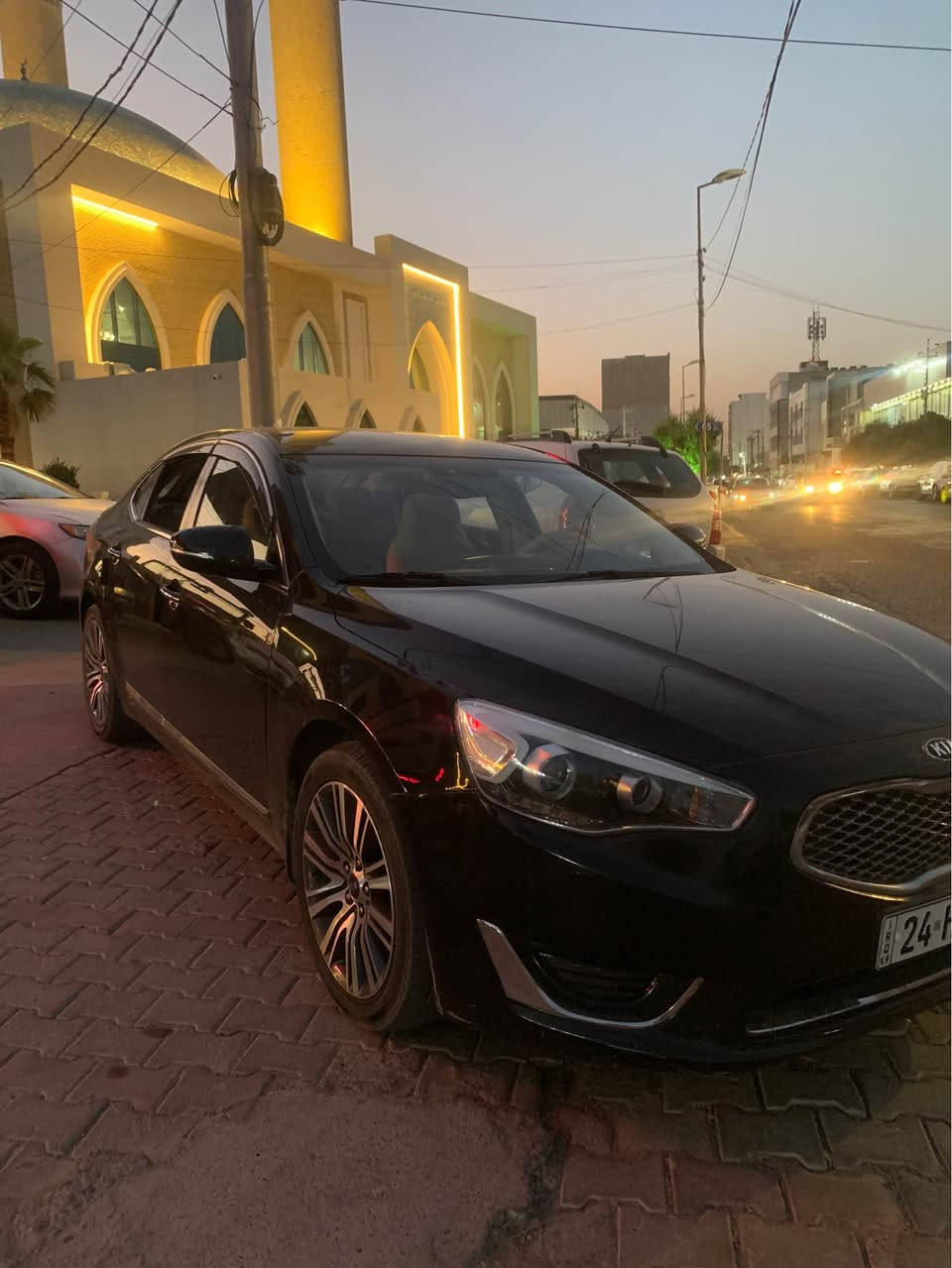 ▪️تەنها فرۆشتن / فقط بيع ▪️

▪️Kia Cadenza 2014 ▪️

▪️بێ سبوغ ، بێ لێدران ▪️
▪️١ پەلە ساردی و قەلەم کاری ▪️
▪️رەقەم دهۆک سەنەوی ٢٠٢٦ ▪️
▪️رۆیشتن ( ٢٢٤ ) هەزار کم ▪️
▪️مەکینە V6 قەپاغ کرایتەوە▪️

▪️نرخ ( ٩٩ $ ) ▪️

▪️ناونیشان هەولێر ( *********** ) أربيل, العراق
