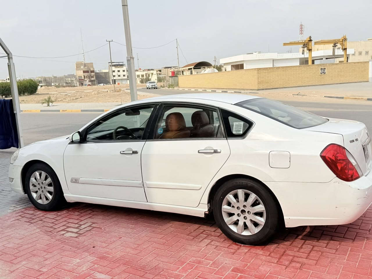 السلام عليكم 
رينو سفران موديل 2009 بلاد سنوية جديدة للغاية 2029رقم انكليزي سيارة كفالة  بيها قليل صبغ بداير الخلفي مال خيس السعر 88 مكاني بصرة ياسين خريبط للاستفسار 
***********
