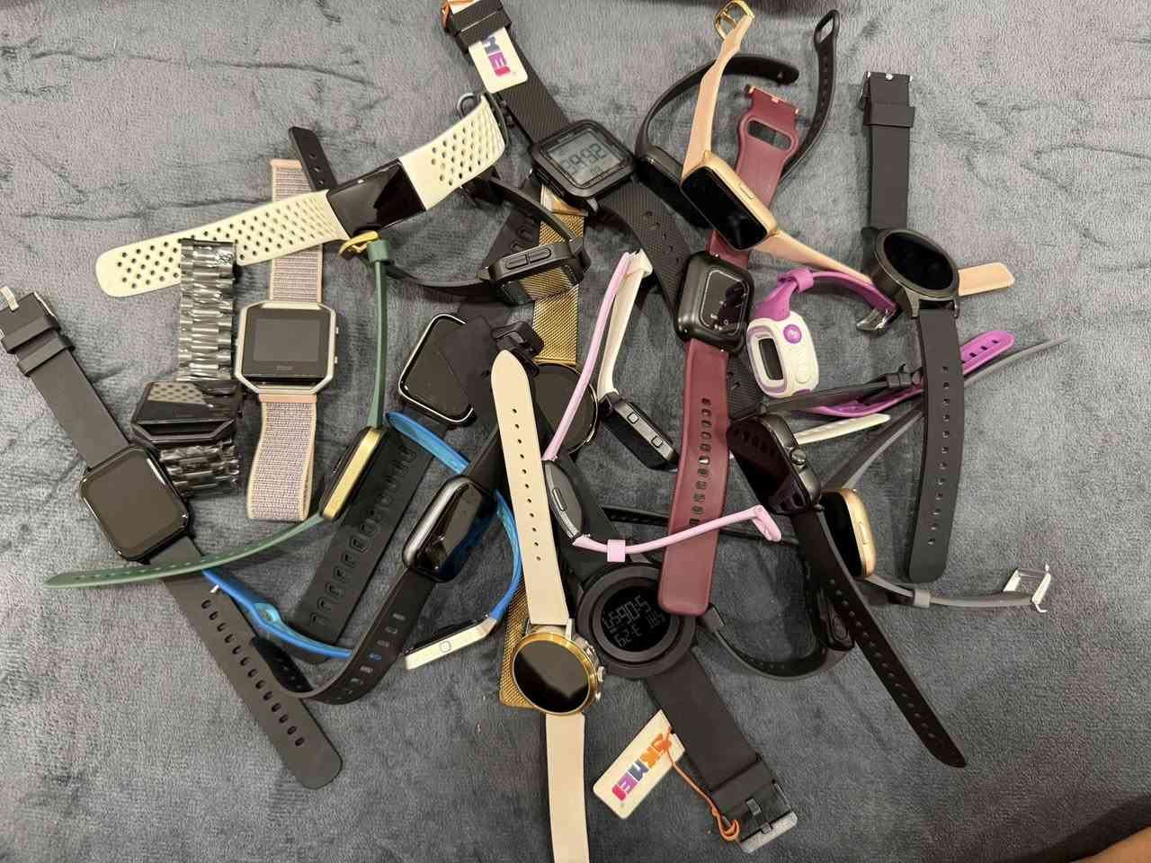 ساعات كل قطعه وسعرها


**إذا كنت صاحب هذا الإعلان وتريد حذفه لأي سبب، رجاءا أرسل رسالة إلى الدعم الفني**