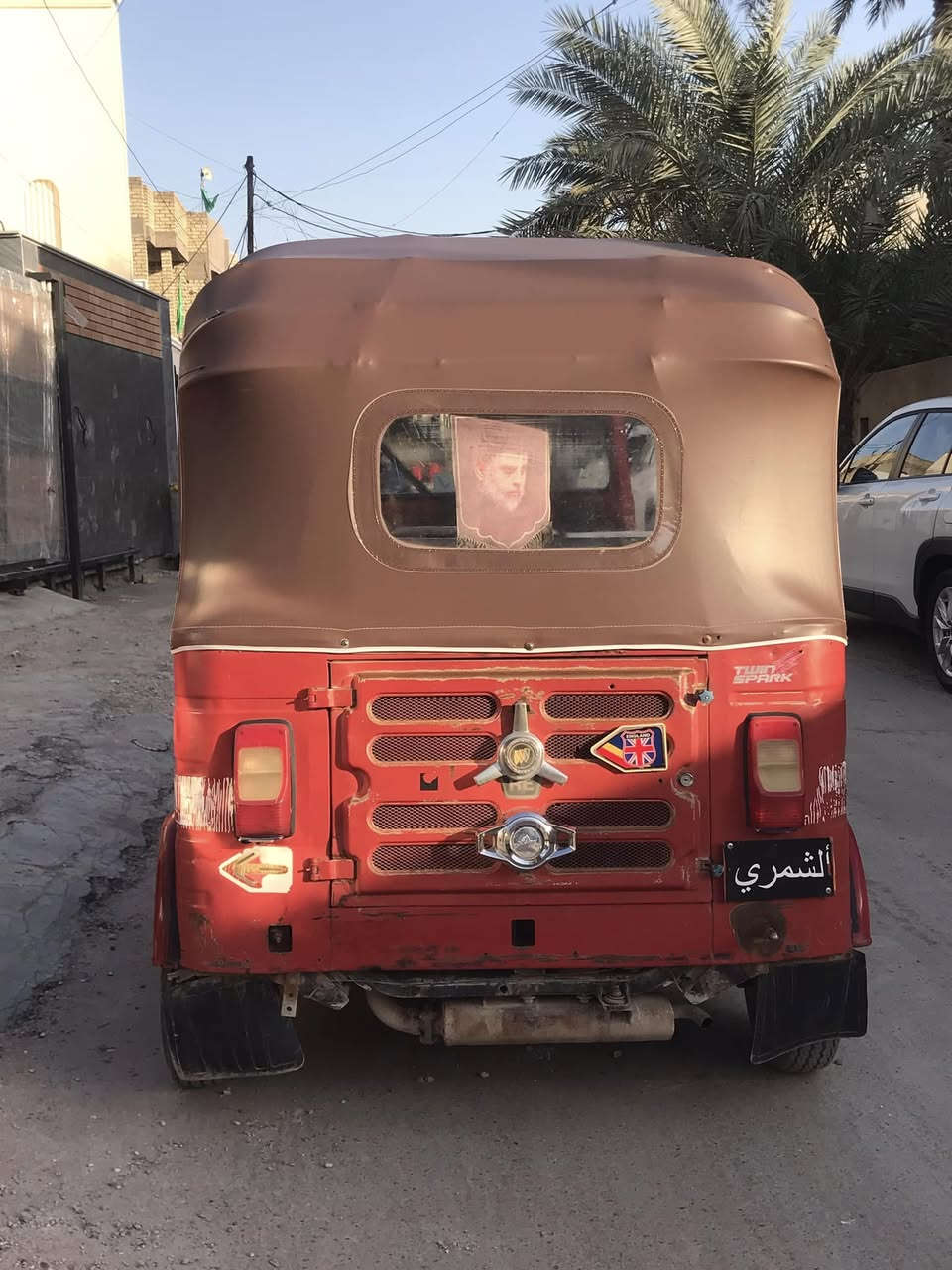 سلام عليكم تكتك للبيع مديل ١٧ تكتك كامله وشغاله تخم تاير وتخم ويل جديد كهربايات كلهه شغاله السعر ٢٨٠٠ بيهه مجال الشراي يتصل على الرقم *********** مكاني بغداد لدوره حي لصحه
