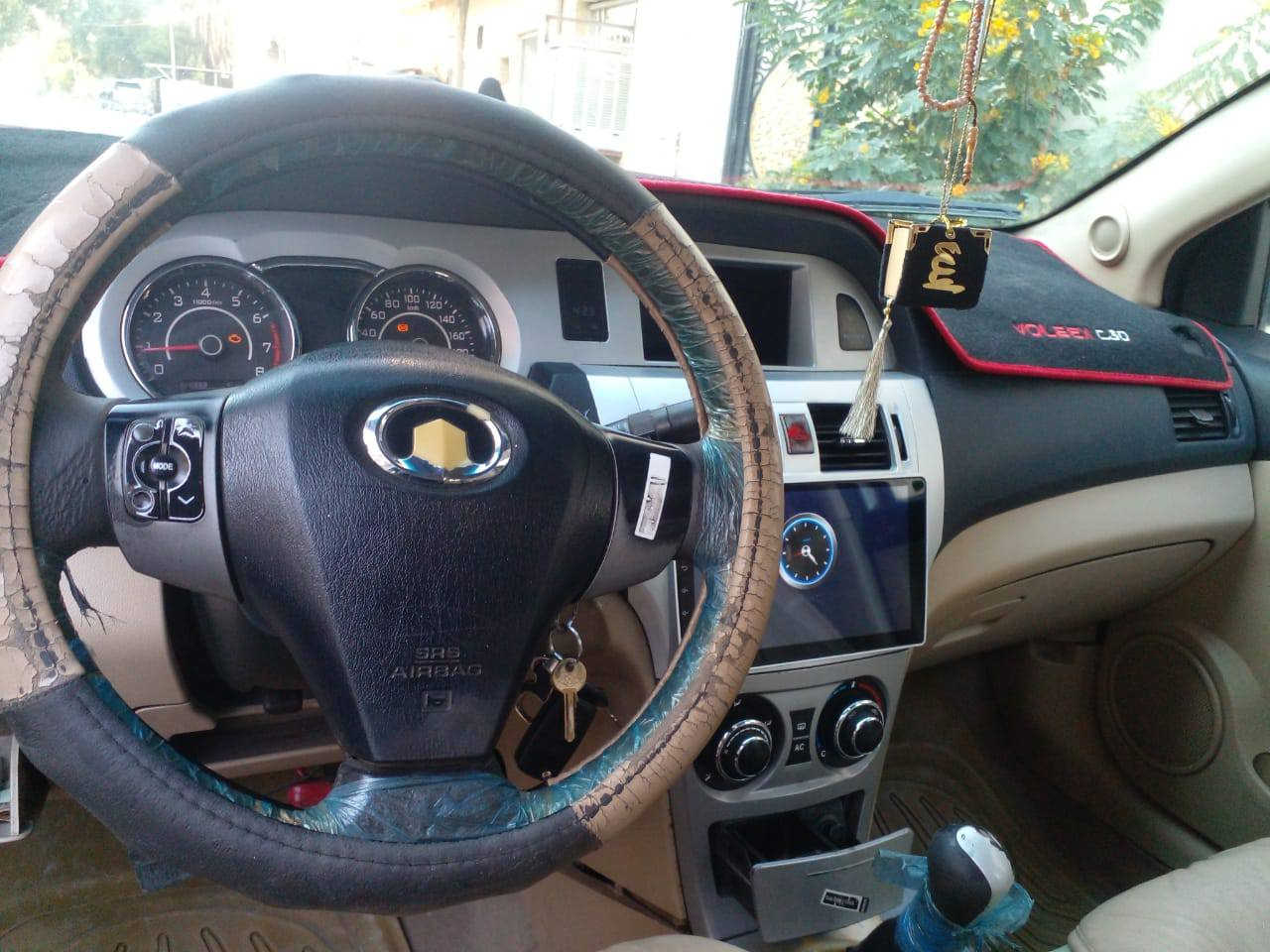 للبيع موديل 2011 السياره جاهزه بس اكو ضربه بلجاملغ الخلفي ضربه خفيفه السياره جاهزه تاخذهه وتطلع اتصلوا على هذا الرقم *********** 
السعر 50 ورقه وبيهه مجال 
السياره مال جناي على ايدي 
تخم تايرات جديده
دوشمه جديده 
قماره تغليف
مكاني الطوبجي
