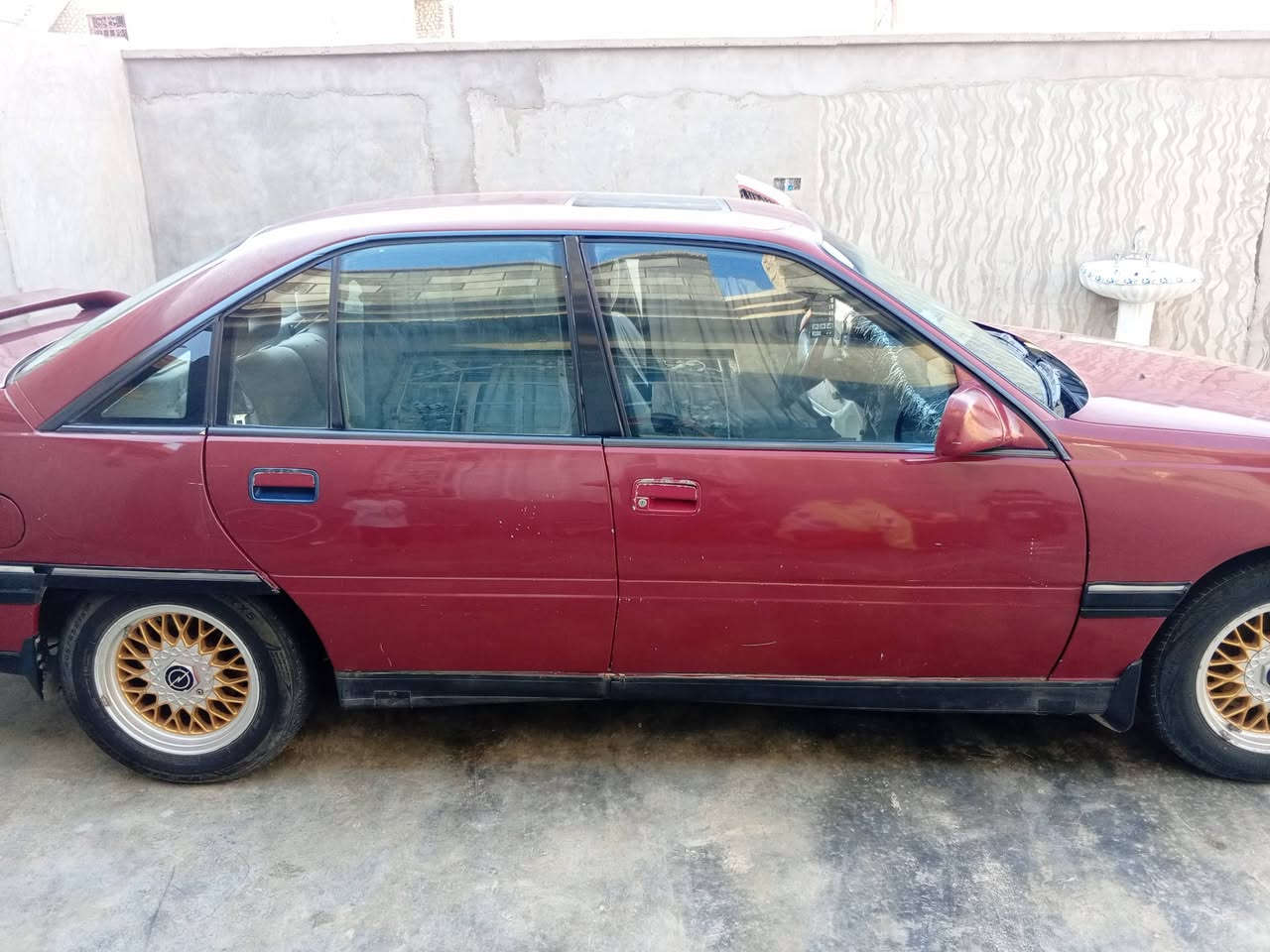 اوميكا 93 تبريد ماناقصها شي ترايك للبصره السعر 40 وبيها مجال ماتشتري لا تعب ررحك وتعبني وياك


**إذا كنت صاحب هذا الإعلان وتريد حذفه لأي سبب، رجاءا أرسل رسالة إلى الدعم الفني**