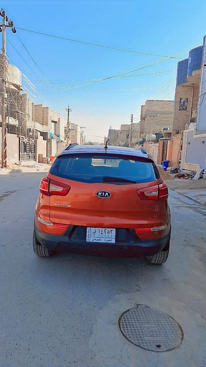 كيا سبورتج ٢٠١٣ رقم بصره مشروع وطني  مصبوغه عام  مكانه بغداد سعره ١٠٠سياره كامله وجاهزه  تواصل على رقم ***********
