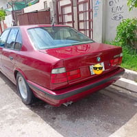 بي إم دبليو 525i • للبيع • بدون تفاصيل