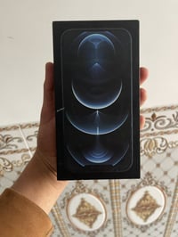 آيفون ١٢ برو ماكس • ٢٥٦ • بطارية ٨٠٪