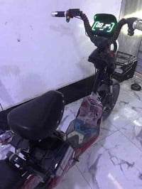 دراجة شحن حجم ١٨مديل ٢٠٢٥السعر 350وبيها مجال07805814607