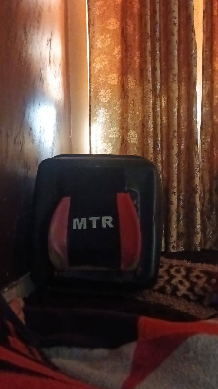 السلام عليكم صندوك دلفري للبيع 35 *********** واتساب
