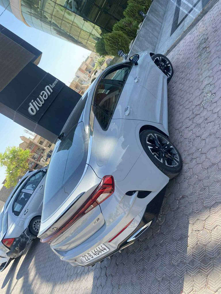 کیاk5 gti line قەپات مواسەفات ناو سوور پانۆراما فول فول مواسەفات مۆدێل 2021  وەکو بۆیاغ تەنها 2 پارچەی بۆیاغە چاملغ و بۆنیت بێ داخلی ئێرباگ تەنها شانی بۆتەوە 52 مایل روشتوە سەیارەکە زۆر پاکە لەسەر دەقی شەریکە ماوەتەوە نرخی 167 و مەجال .  ژ.م *********** أربيل, العراق
