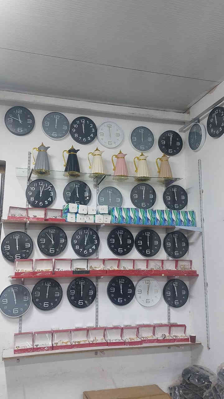 ✨بسم الله الرحمن الرحيم✨
على بركة الله يعلن #مجمع_المضيق عن #تخفيضات الموسم الشتوي من المواد المنزلية والاحذية والشحاطات الرجالية والنسائية والتراكات الفرو الرجالية والشبابية والأطفال  بألاضافة الى الهوديات والهاينك والبناطيل بأكثر من نوعية وحجم ولون وبأسعار مناسبة
للتواصل والاستفسار : 
*********** - ***********
العنوان:
الرمادي - المضيق - مقابل جامع الخضر والياس
