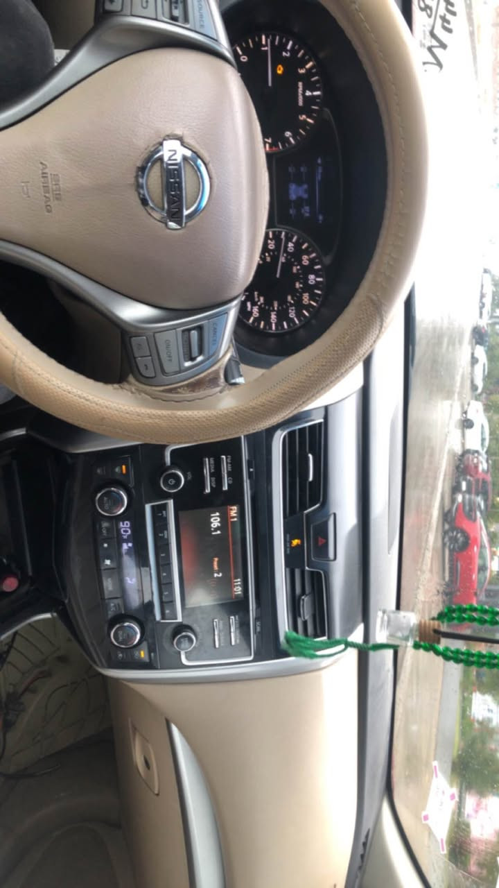 ٢٠١٣ فول مواسةفات SV PLAS  ناو زةرد ٣بارجة و تةحديلكي هةية گئرومةكينة بةشةرت سةيارةكة  زور خاوئينة  رةقةم و سةنةوي هةموي. هةتا ٢٠٢٩ نوئية شوئين هةولىر بو نرخ جات بكة يان تةلفون *********** أربيل, العراق
