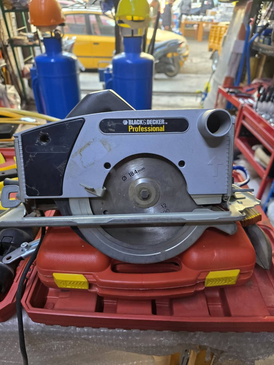 ميشار  خشب بلاك ديكر ايطالي السعر ٢٥٠ الف
تــ***********
