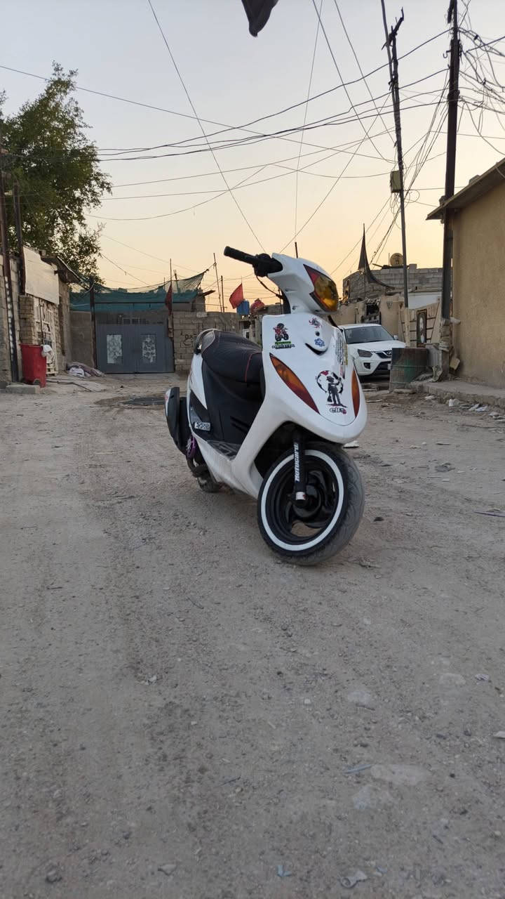 السلام عليكم دراجه ماكس عدله دراجه نظيفه عاوز كهربائيات تعديل    سعر 650
رقمي ***********

