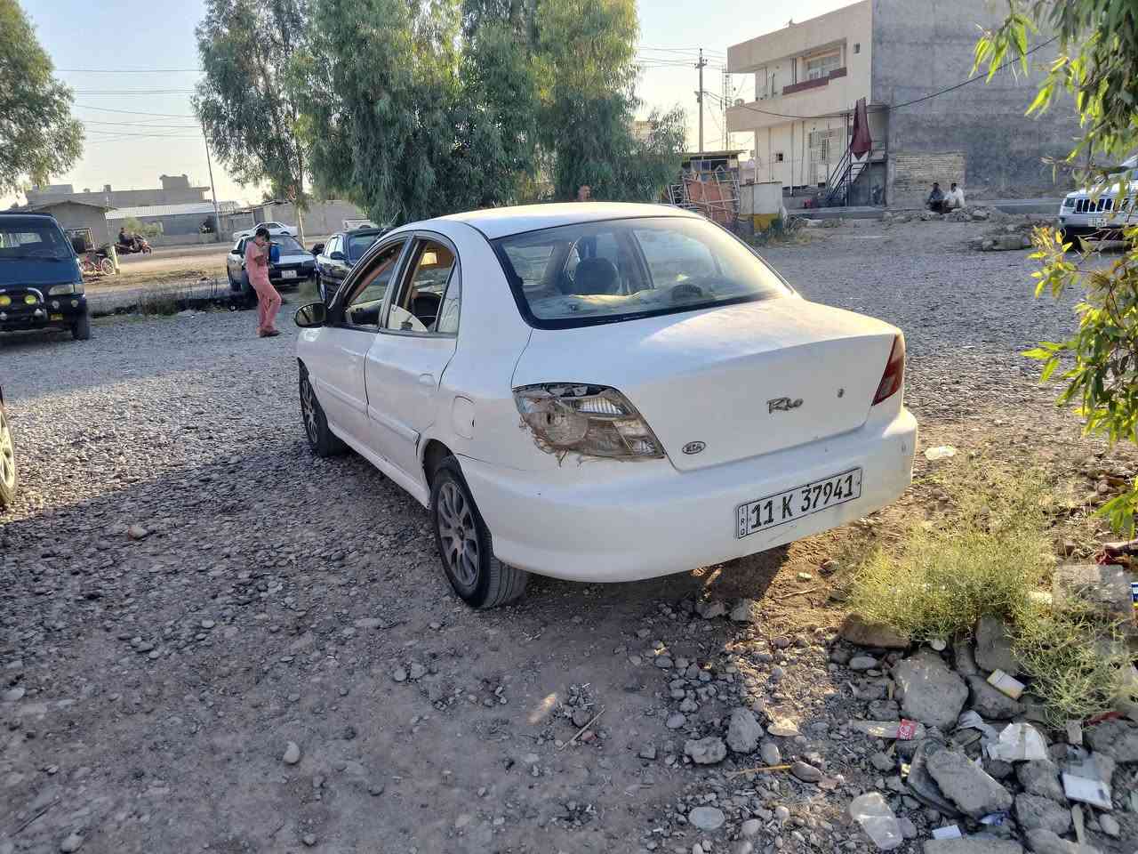 السلام عليكم
موديل2001 
سياره بسمي سنويه  2028 نوقص بصيطه 
كير عادي محرك بي بدايت تبخير 
السعر  29ورقه بيه مجال سياره مصبوغه حزام بدون ضربه
رقمي  ***********

