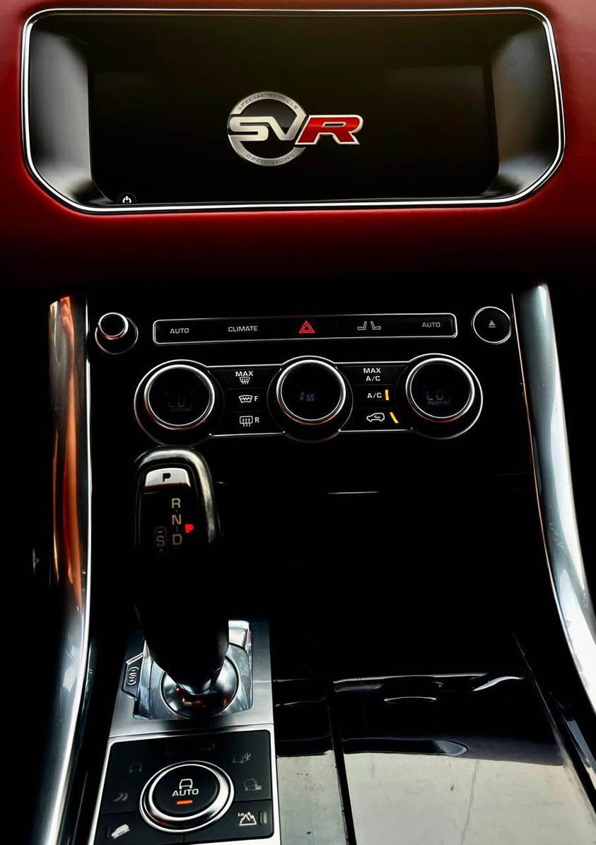 السلام عليكم
السعر فقط 320📍ورقه ومجال
للبيع فقط بدون مراوس رانج روفر سبورت دايناميك موديل 2017 محدثه تحديث كامل 2022 SVR محرك 8 سلندر سوبر جارج السياره فول فول مواصفات 1/1 ميحتاج اذكر تفاصيلها الي يعرف بالرانج يعرف شنو مواصفاتها الفول السياره من الدعاميه للدعاميه كله شرط كير محرك تبريد تدفئه كهربايات كله شرط الفحص السياره ماشيه 90 مايل وبيها فقط باب السكن صبغ بدون دواخل رقم وسنويه جديد تحويل مباشر السعر 320 ورقه ومجال مكان السياره اربيل 
للتواصل الاتصال بالارقام
***********- بي واتساب
***********- بي واتساب
*********** أربيل, العراق
