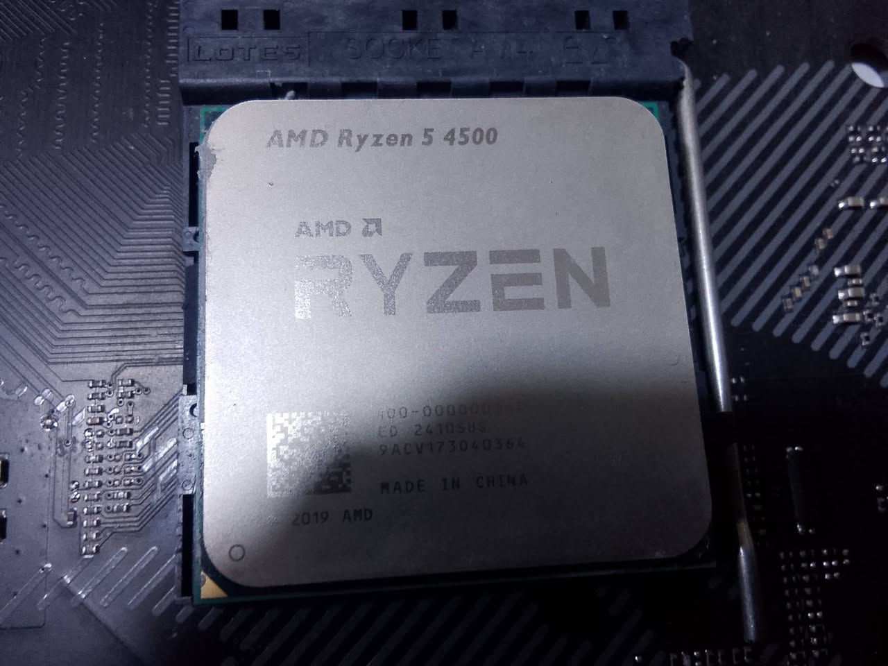 سلام عليكم
مذربورد B550m soyo
R5 4500
السعر 150  ثنينهن


**إذا كنت صاحب هذا الإعلان وتريد حذفه لأي سبب، رجاءا أرسل رسالة إلى الدعم الفني**