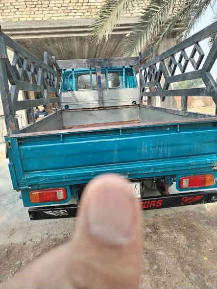 كيه فوتيره أم أعيون رقم بغداد موديل ٢٠٠١ ام الحاكيه مكفوله مكان السياره بغداد ألتاجي *********** بي واتساب ألسعر 70 ورقه
