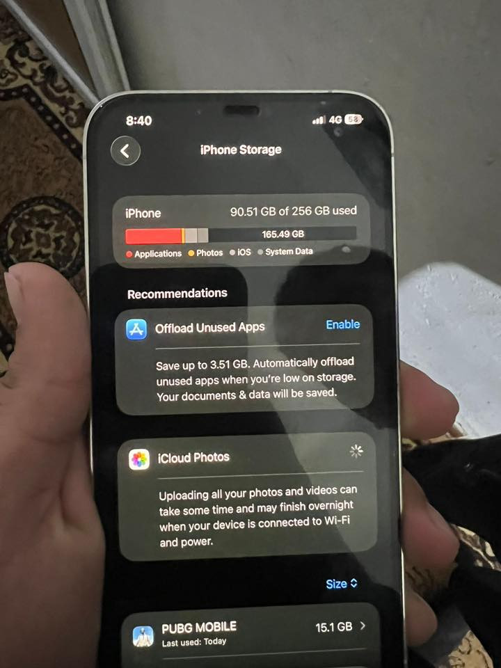 السلام عليكم  12 PRO MAX   [256g] بطاريه 85 جهاز مامفتوح فقط ضهر مكسور  450 مكاني بغداد
*********** واتساب
