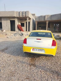 عندي أوباما البيع موديل 15مرمزه18 مواصفات ترونك رقم  بغداد سياره جاهزه...