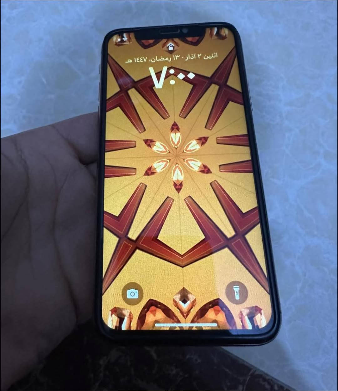 سلام الله آيفون اكس إس
ذاكراه 256
بطاريه 75بلاديه بدون صرف
كامرات اتصالات كلا شغال 
جهاز نضيف بس ضهر مفطر
سعره 130وبي مجال بسيط 
رقمي ***********
