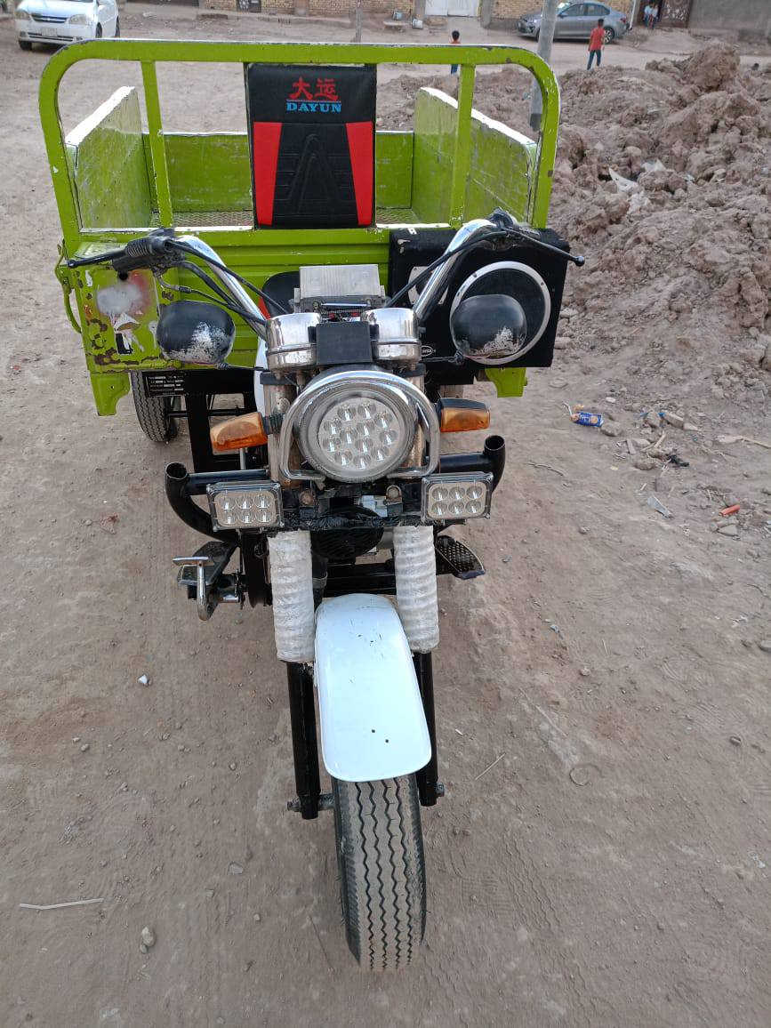 السلام عليكم ستوته دايون للبيع موديل 21 أوراق أصليه كامله تخم تاير جديد كهربائيات من طول للطول شغاله مكينه جديده شاصي مكفول والبدي جديد السعر خاص إستفسار أتصل على الرقم ***********
