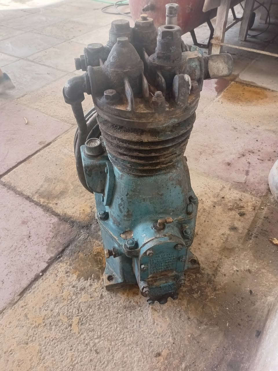 تاروسه اصلي شد على بطل ٥٠٠ لتر على فحص مكان بغداد ***********واتساب
