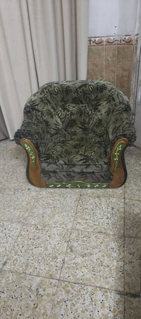 ١٠ مقاعد • نضيف • بغداد