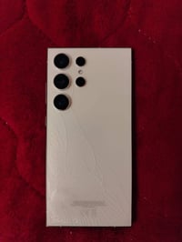 جهاز اس 24 الترا ذاكره 512 ضمان عبن الفهد اللون ذهبي نظيف جدا جدا نظاف...