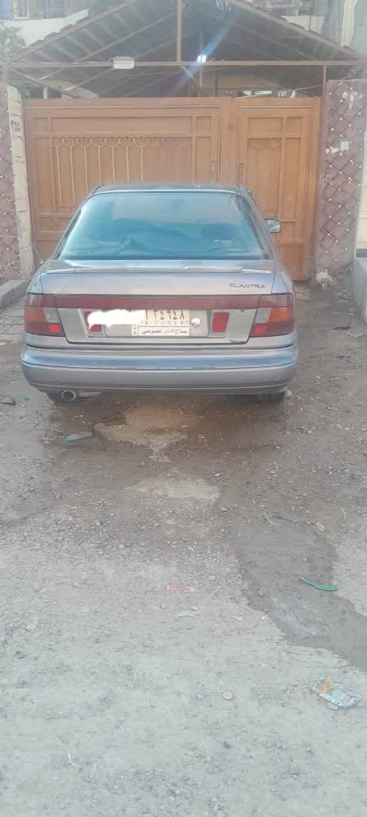 السلام عليكم 

النترا موديل 93 .

رقم صلاح الدين 

سنويه 26 شهر 3  ... 

كير عادي.  

كهربائيات كامله..

 كير ومحرك تمام  . 

السيارة جاهزة . شغل وامشي . لا تنقيص ولا تبخير . 

السعر 32 وبيها مجال للشراي المكان سامراء 

للاستفسار الاتصال على الرقم ***********

او مراسلة الصفحة.
