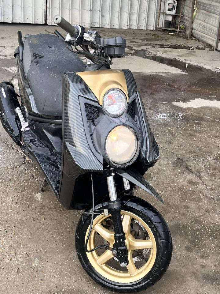 جبلي شاشه حديث مديل ١٤ دراجة مكينة كفالة تجي تفحص تاخذ لفيتر نظافته واني مداريها دهن اصلي وبانزين محسن  كفرها تجاري  بيه فقط ملاحضات بسيطه والدراجة تسوه  بريك خلفي سيم مقطوع شغلاته ما تكلف وترجع نايلون رايدة 800 وبيه مجال للطيبين بسيط
مكاني بياع 
***********
