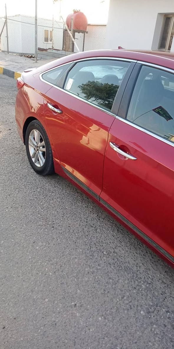 سوناتا موديل 17 وارد امريكي محرك GDi 2400 حادثه جاملق وبنيد سعرها 120وبيه مجال
هاتف /***********
