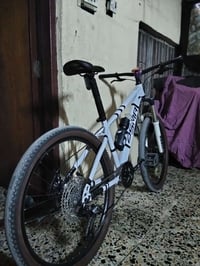 بايسكل جبلي دبلات وسعره بلاااااااش قفله 150 ألف فقط راسل وعرف التفاصيل...