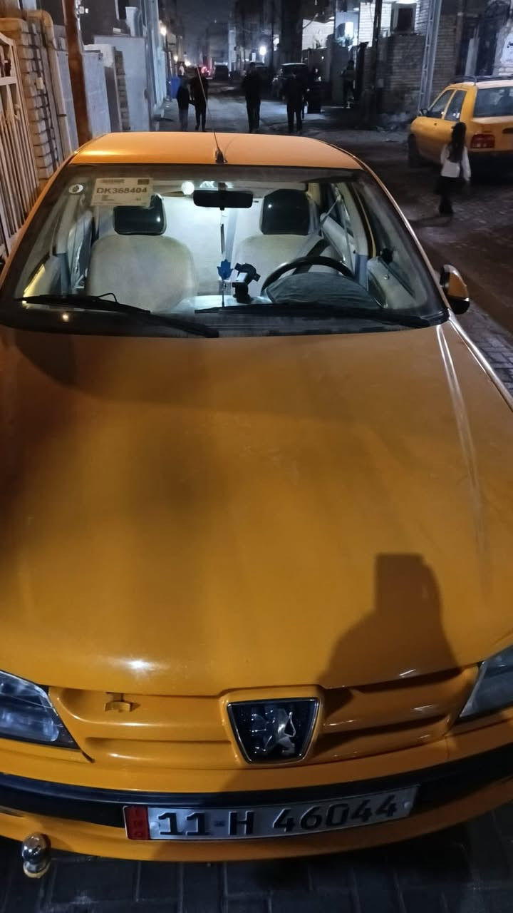 بيجو مديل 18 مكفوله غير هاذا الصبغ الخلفي بكانه بغداد البلديات ***********
