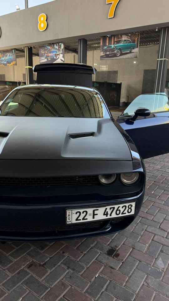 سلام عليكم
للبيع جالنجر 3600 6vفئه sxt تفاصيل سياره كله موجوده بالصور سونار ايضاً موضحه الي يحب يعرف يتصل ع رقم او مراسله ع واتس *********** مكاني بغداد شارع فلسطين
