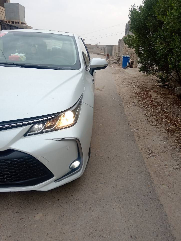 السلام عليكم
 
كورلا موديل 2024 خليجي.بانزين فقط 

فئة   GLi

محرك 1800

رقم دهوك بأسمي شرط التحويل
 هزة وفحص وسنوية جديدة 

بدون صبغ بدون تبديل 
سيارة جاهزة وجديدة 

ماشية 49000 كم وقابل لزيادة

((ضمان شركة جيهان))
 
كل صيانة مال لسيارة مسويها بلشركة 

مواصفات 
بصمة تشغيل 
بصمة ابواب 
صندوق بصمة 
انارة ترحيب 
مرايات جانبية شفط 
تنتة سقف 
تحكمات فول 

سعر  194  وبيها مجال بسيط مكان ((صلاح الدين.. تكريت)) 

ملاحضة ( السيارة مكفولة من اي رصعات او خدوش وحتى لدعاميات بلادية  ) 

اتصال/ او/ واتساب ***********
