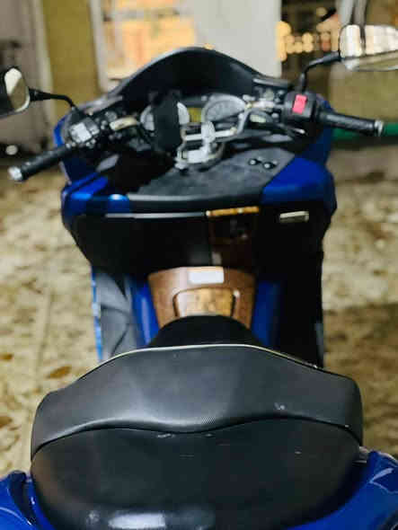 سلام عليكم
فورزا 010 
مكينة كفالة

فول  S7
4تحويلات  

الدراجه نضيفه و احلى من الصور 
ما بيه اي نقص 

السعر 13ونص ورقه و بيه مجال 

مكان / بغداد مدينة الصدر 
رقم الهاتف /, ***********
