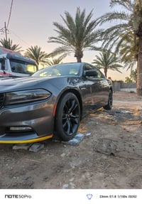 تشارجر SXT • ٢٠١٧ • حادث خفيف
