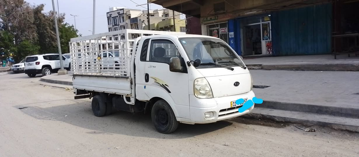 كيا حمل موديل 2010 رقم بغداد انكليزي تحويل ثاني يوم السعر 90 ورقة وبيه مجال مكانه بغداد الجديدة - الغدير تلفون ***********
