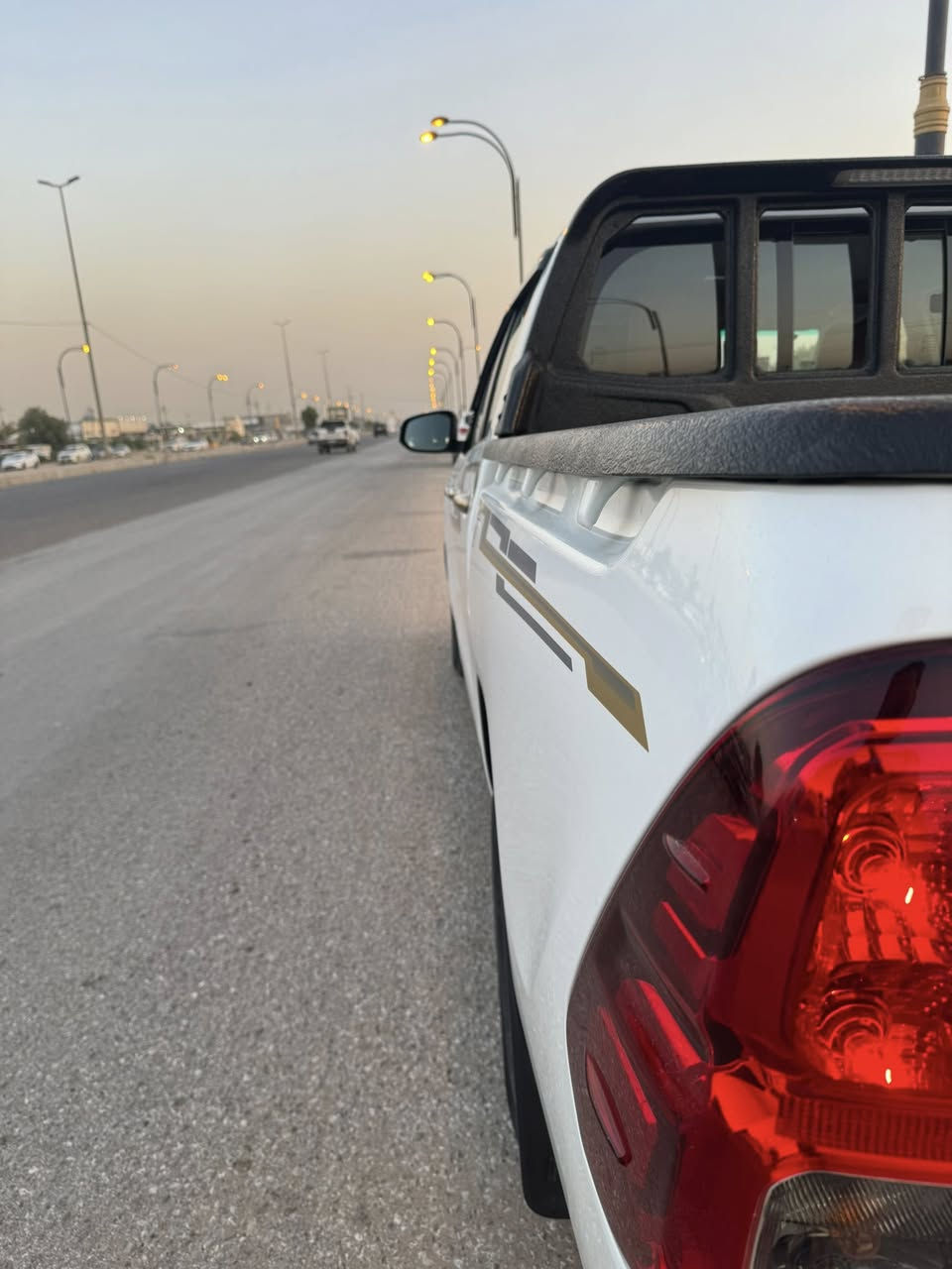 كوتي موديل ٢٥ سياره كفاله عامه چكه ابره مابيه ماشيه 9 اخت الزيرو.   عارضه.295 وبيه مجال  تفاصيل اكثر. تصال.  ***********
