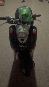 دراجة عبد الحليم مفتوحه مره وحده كامله مكمله شغل كلشي بيه السعر 250وبي...