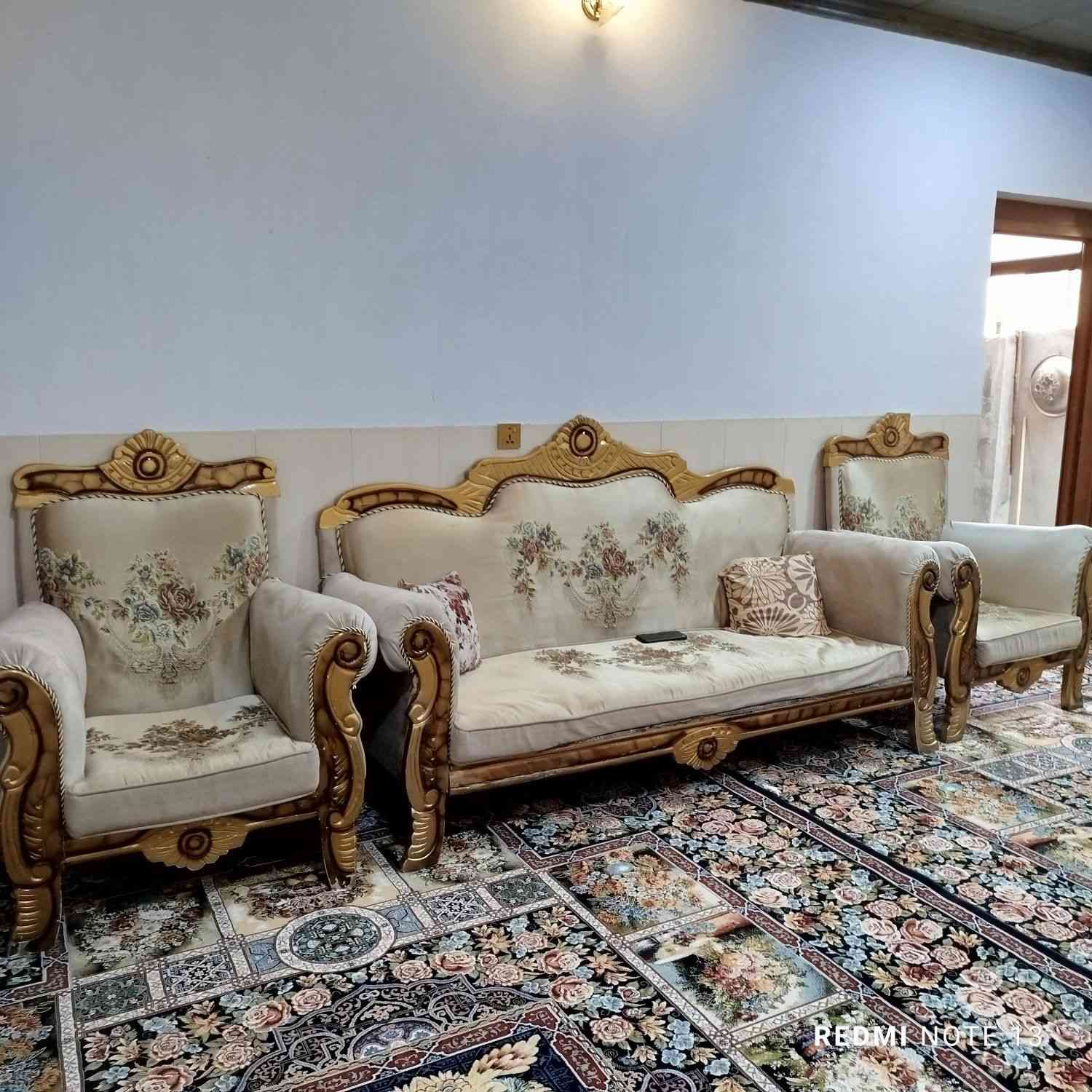 تاقمیک ڤەنەفەی 10نەفەری بی عەیب 200هەزار قفل
هەلەبجەی تازە


**إذا كنت صاحب هذا الإعلان وتريد حذفه لأي سبب، رجاءا أرسل رسالة إلى الدعم الفني**