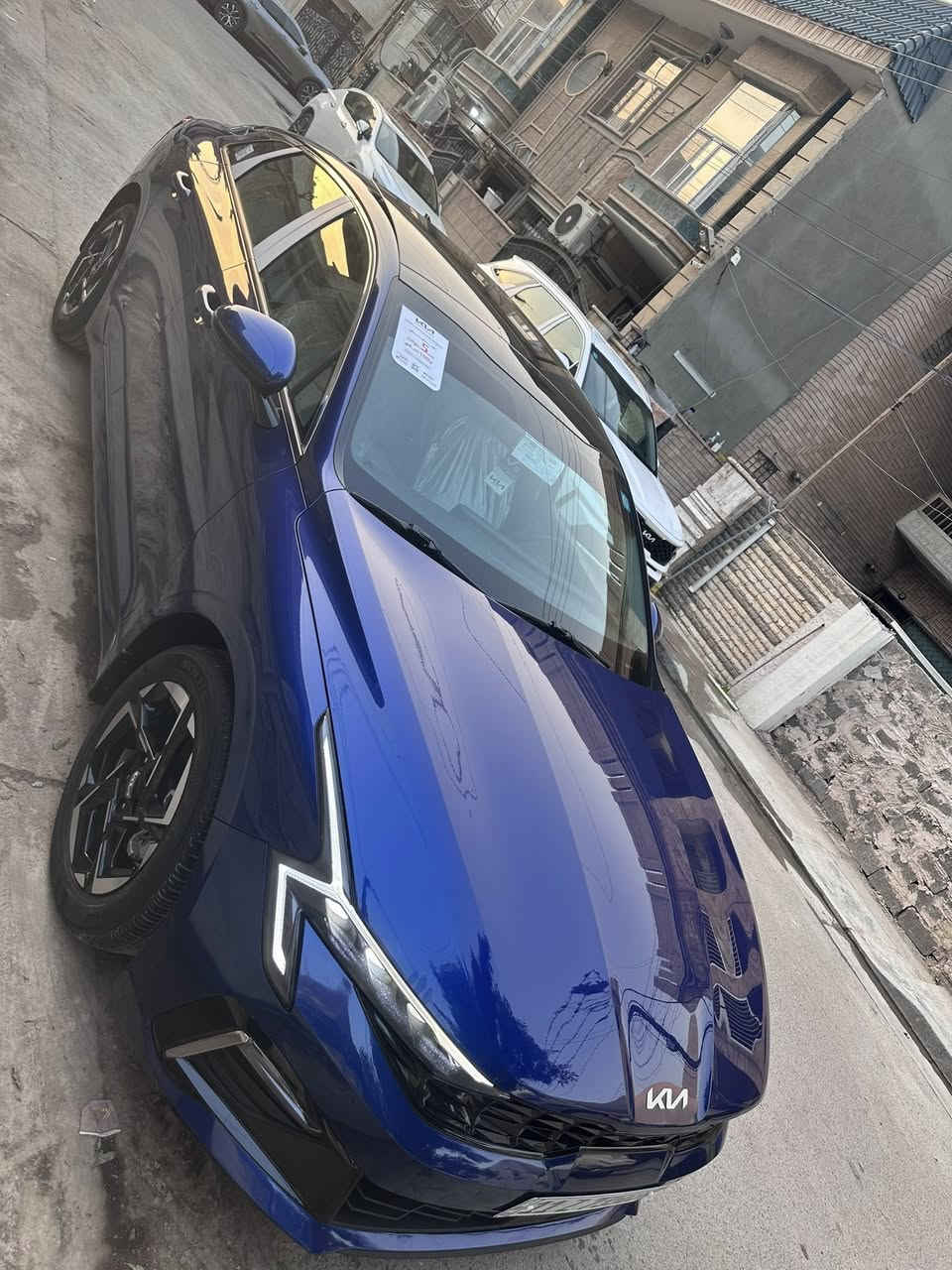 السلام عليكم
گي فايف موديل 2024 ضمان شركة الدولية ضمان 5 سنوات او 100 الف كيلو محرك 2500 السيارة مكفولة كفالة عامة من البارد والصبغ من عدا رصعه بخشم البنيد رصعه حك نص إصبع وما تبين حتى وباقي السياره كفاله عامه والسياره ماشيه 20كسر زيرو والسونار مرفوق مع الصور والسياره فول مواصفات واحد ع واحد .
والمكان السيدية
والسعر 215$
وهذا رقمي***********
