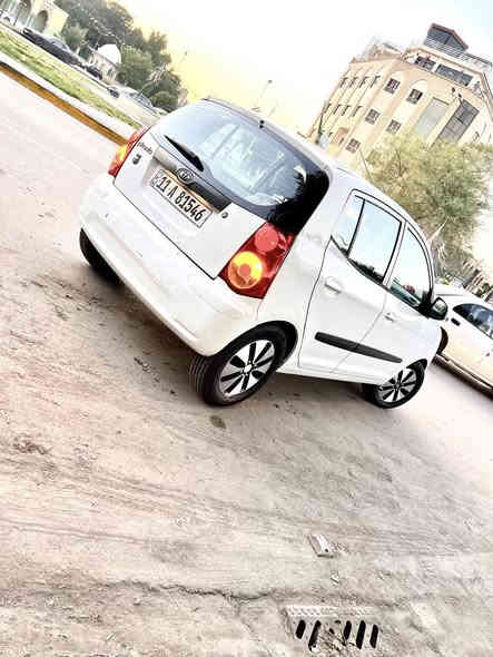 بسم الله الرحمن الرحيم

بيكانتو. كير عادي 

موديل ((2009))
ماشيه ((80)) الف كيلو
((كير عادي))
رقم بغداد انكليزي باسمي 
محرك 1400 لا دوانز ولا محسن. 

((وارد خليجي)) مكفوله كفاله عامه من الصبغ والحادث والتبديل حتى الدعاميات من الصبغ وبلاديه وكبس شركة
لون ابيض 
بدونً نواقص كير جديد محرك جديد مو مجفت ويخرخر دهن ولعبان نفس وكله على وضع الشركة صدر تايرات اربعه جدد دسكات فلاتر بطاريه كله جديد شلعه وبطناش وادامه ودهن كله تمام  تبريد تدفئه 
مواصفات عاديه 
شاشه دفدي اواكس. بلوتوث. 
كشنات جلد. بلاديه ويل كب شطح. حافظه مناضر داخل اسود وابيض 
دشبول جديد لا فطور ولا مشمع ولا مكشر 

رايدهة ب ((58 )) ورقه وبيهة مجال بسيط للشراي 
كلشي كاتب وكلشي واضح. مكاني الاعظميه شارع الضباط. 

اتصال فقط. ((***********))

السياره. بيضه وخليجيه ومكفوله من التبديل والفتح والصبغ. وباسمي وجداده. وسعر مناسب
