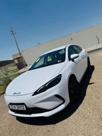 للبيع BYD SEAL 5  زيرو (مسافة الترقيم فقط )  عليها لوحات وملصق كامله  ...