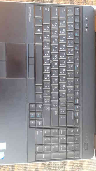 لابتوب DELL  اصلي  
DELL 6540
لابتوب يجمع بين الأناقة والأداء والسعر الإقتصادي 
المعالج:  Core i5 الجيل الرابع اداء متوازن ومستقر 

( اخو الجديد نظافة عالية جدا )

الرام: 16 كيكا  سلاسة عالية جدا 

الهارد: 256 SSD حجم كبير وسهولة الوصول 

الشاشة: حجم كبير  15.6 انش دقة خرافيه  

كيبورد  عربي انكليزي 
.......................
الهدايا:
ماوس لسهولة الاستخدام 

شاحن اصلي
.......................
الضمانات: 
ضمان فحص كامل قبل الاستلام 
..................
اللابتوب ممتاز جدا للموظفين والطلاب ومثالي لاصحاب المكاتب والطابعات باستخدام الوورد والاكسل وممتاز لمشاهدة الأفلام واليوتيوب بجودة عالية وسلاسة فوق الخيال
.......................

السعر 149 الف دينار  عرض على اخر قطعة !🆕!

العنوان  : بابل - الشوملي

للاستفسار: ***********
