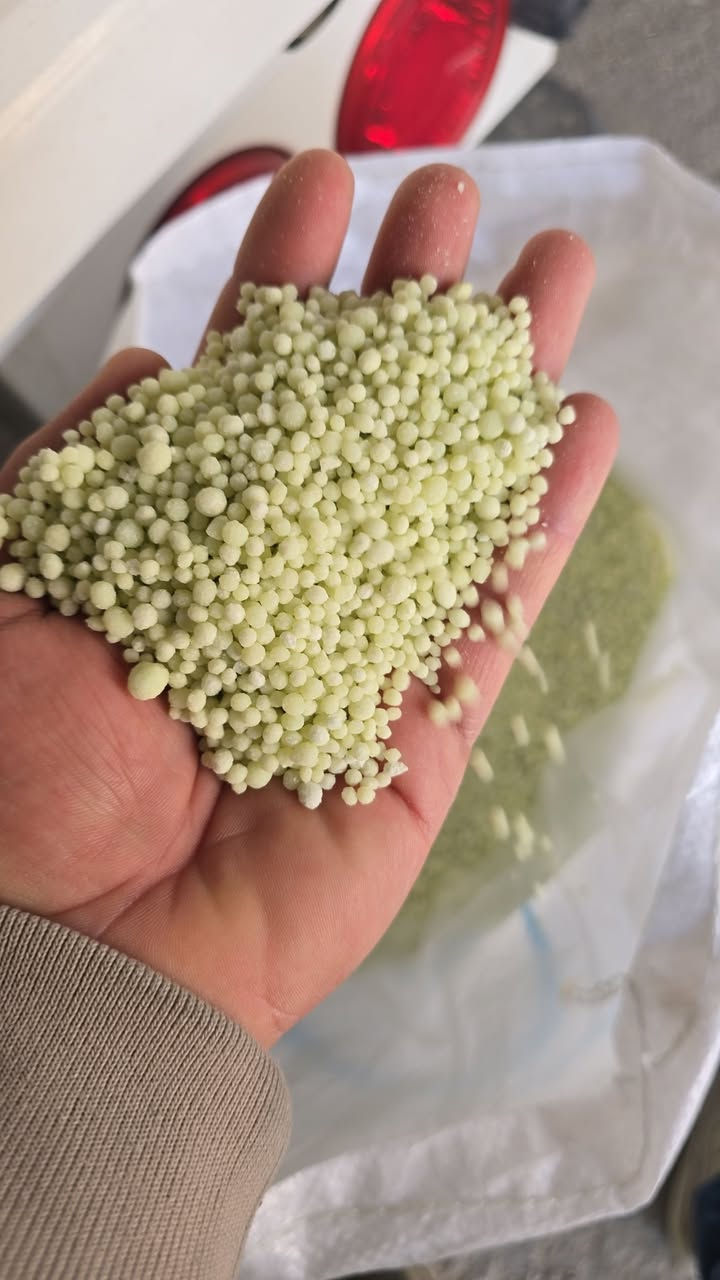 بسم الله الرحمن الرحيم تم وصول سوبر ايراني خليج فارس الى مكتب وعلوة الخزرجي للاتصال ***********
