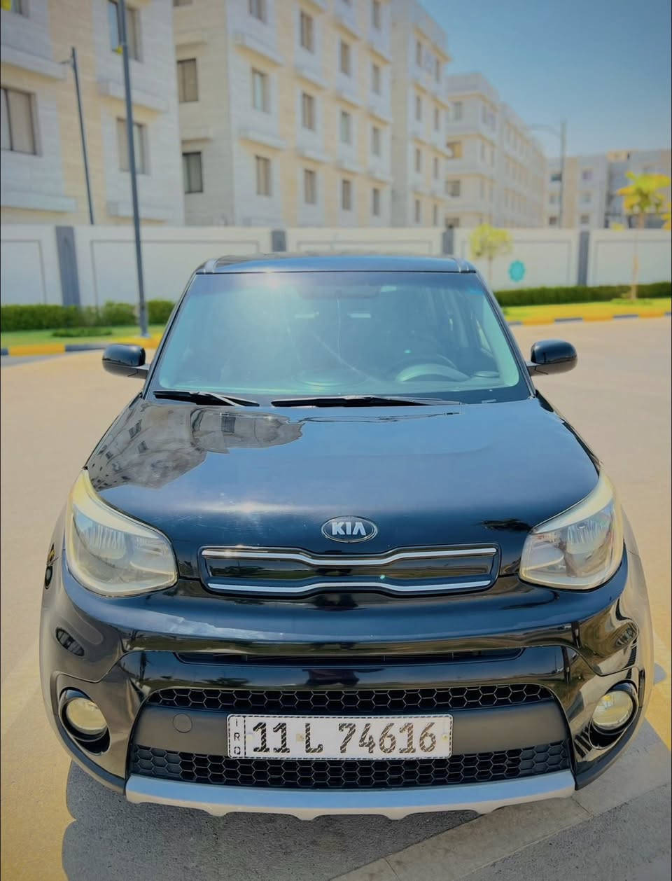 صول 2019 وارد امريكي
رقم بغداد انكليزي باسمي 
مكينه 2000 ماشيه 68
شاشه كبيره كار بلي كامره دواره داخل لونين
تخم تاير وباتري جديد 
كير ومكينه وتبريد مكفول ع وضع الشركه 
ضرر امريكا تبديل جاملغات اماميه وباب عكس السايق نفس اللون بلادي
وهنا صار عندي جاملغ خلفي صبغ
اكو بارد بلقماره بسيط اثر واكفه وكعت عليهه طابوكه
مكاني بغداد
سعرهه 119
رقمي ***********
