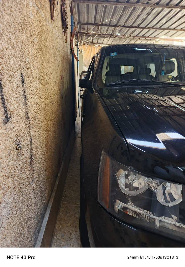 تاهو موديل ٢٠١٠ واراد أمريكي سياره بدون ضربه ولا صبغ تفاصيل أكثر تصل على هاذه رقم ***********
