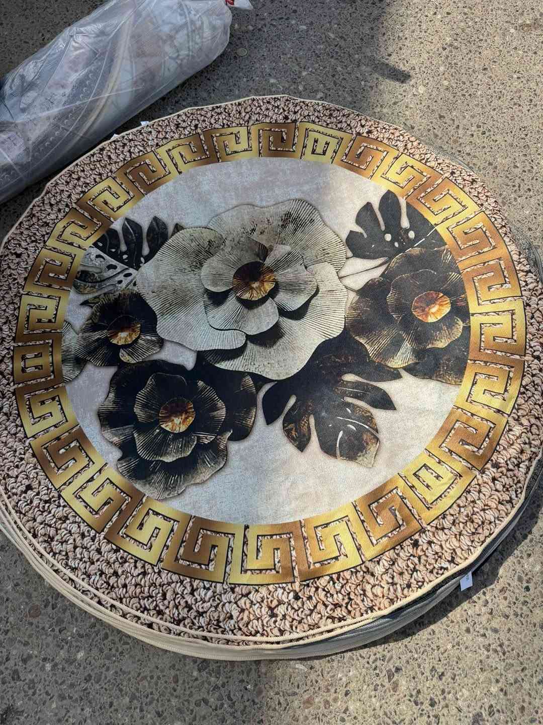 ثريدي 

دائري

القاس 120.120

سعر 5 الاف


**إذا كنت صاحب هذا الإعلان وتريد حذفه لأي سبب، رجاءا أرسل رسالة إلى الدعم الفني**