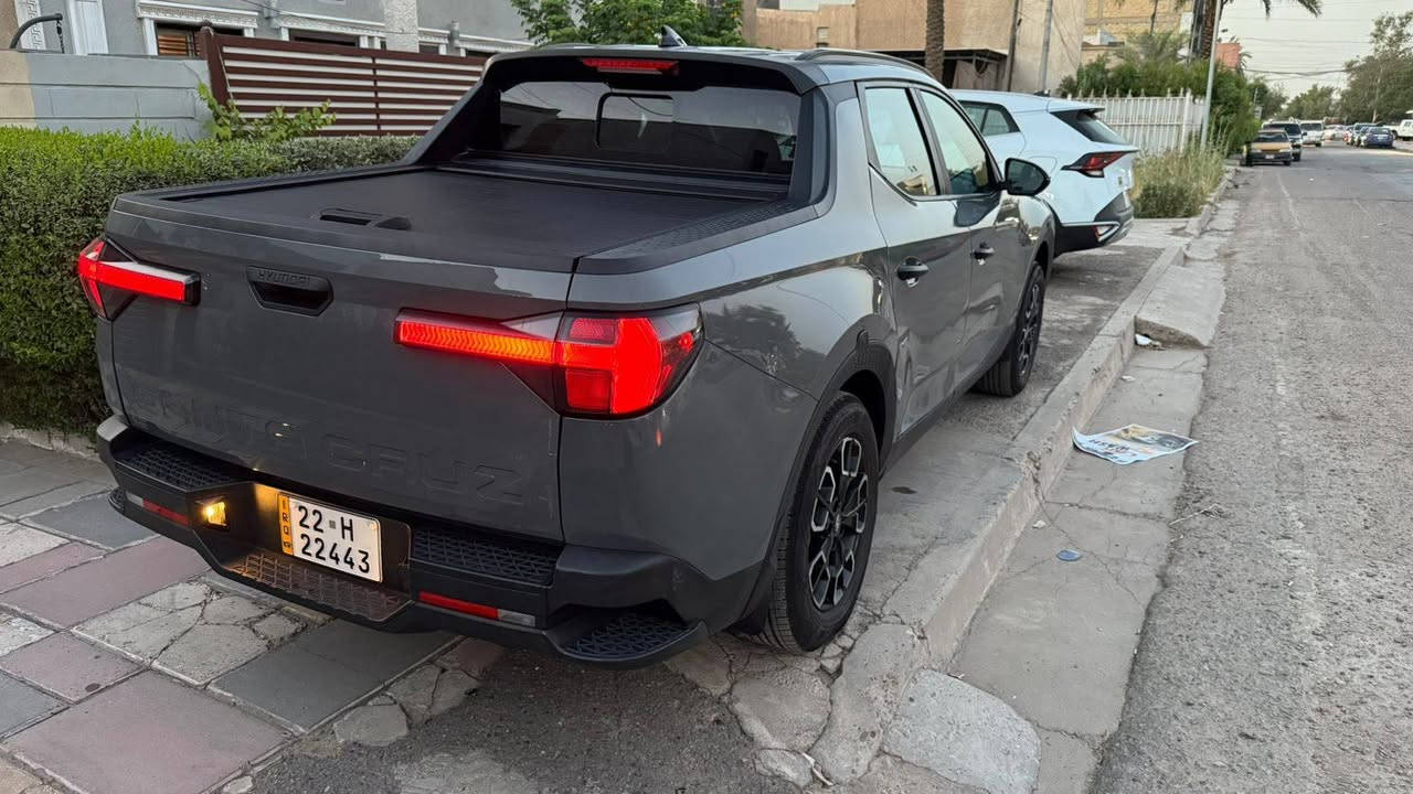 السلام عليكم من رخصة الأدمن للبيع سانتا كروز موديل 2022 رقم اربيل السنويه باسمي تحويل مباشر حادث موضح بالصور ايرباك كشن راجع سستم رادار امامي وجانبي وخلفي دشبول دجيتل بصمه تشغيل وابواب كشن كهرباء جامه خلفيه برده بدي بلادي محرك 2500 عادي كير8نمر ماشيه 73500كيلومتر السعر 230$ بيها مجال او مراوس فورد f150 سته سلندر او رام سته سلندر للاستفسار *********** رائد مكاني شارع فلسطين
